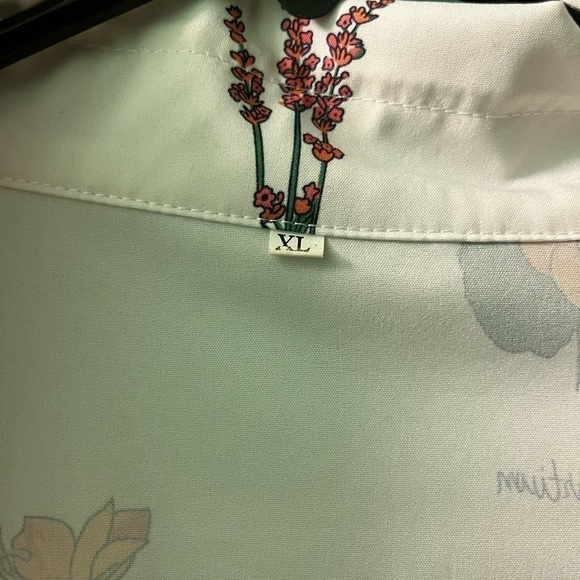 Floral print shirt - Picture 2 of 6